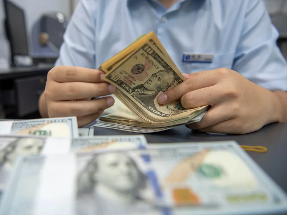 这就是为什么堆积在货币市场基金中的 5 万亿美元可能不会流回股市的原因